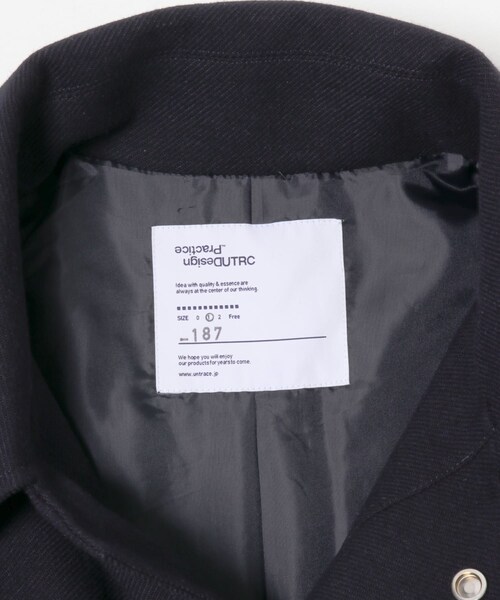 URBAN RESEARCH（アーバンリサーチ）の「UNTRACE　ステンカラーコート（ステンカラーコート・メンズ・DARK NAVY・1/2）」の4枚目の写真