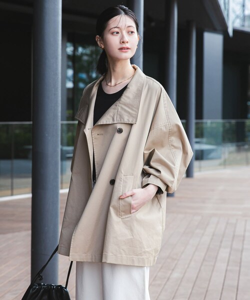 URBAN RESEARCH（アーバンリサーチ）の「スタンドカラーミドル丈トレンチコート（ステンカラーコート・レディース・BEIGE/NAVY・36/38）」の10枚目の写真