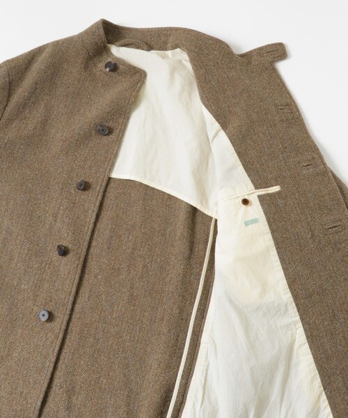 URBAN RESEARCH（アーバンリサーチ）の「A PRESSE　Tweed Hunting Jacket（テーラードジャケット・メンズ・BROWN/NAVY・2/3）」の9枚目の写真