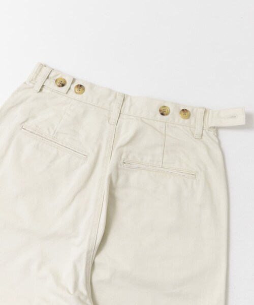 URBAN RESEARCH DOORS(アーバンリサーチドアーズ)の「FORK&SPOON フレンチドリルピグメントチノパンツ(チノパンツ・レディース・IVORY/BEIGE・1/2)」の18枚目の写真
