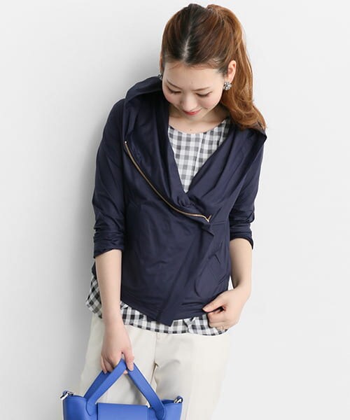 URBAN RESEARCH ROSSO（アーバンリサーチロッソ）の「フードブルゾン（ブルゾン・レディース・LIME/GRAY/NAVY・FREE）」の11枚目の写真