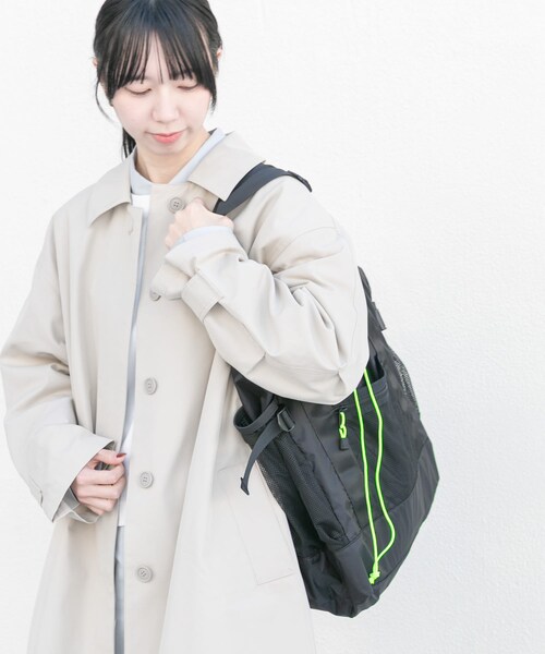 EKAL（エカル）の「『別注』Caribou Mountaineering×EKAL　L. WEIGHT PACK TOTE（トートバッグ・レディース・GREIGE/BLACK・Free）」の6枚目の写真