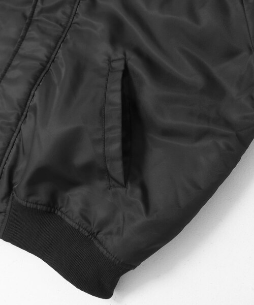 SENSE OF PLACE by URBAN RESEARCH（センスオブプレイスバイアーバンリサーチ）の「『ユニセックス』ナイロンギャザースタンドブルゾン（テーラードジャケット・メンズ・GRAY/BLACK/OLIVE・M/L）」の13枚目の写真