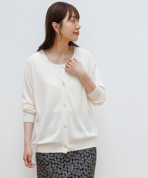 URBAN RESEARCH Sonny Label（アーバンリサーチサニーレーベル）の「『接触冷感/UVカット』クールミストカーディガン（カーディガン/ボレロ・レディース・L.グレー/オフ/ミント/ブラック・FREE）」の8枚目の写真