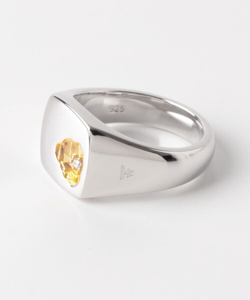 URBAN RESEARCH(アーバンリサーチ)の「TOM WOOD Mined Ring Small Diamond(リング・メンズ・SILVER・48/50/52/54/56/58/60)」の5枚目の写真