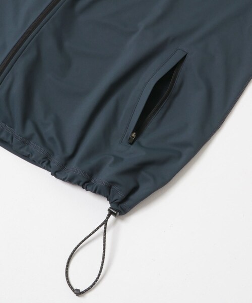 URBAN RESEARCH(アーバンリサーチ)の「『別注』NANGA×URBAN RESEARCH RASH GUARD BLOUSON(ブルゾン・メンズ・BLACK/CHARCOAL・M/L)」の21枚目の写真