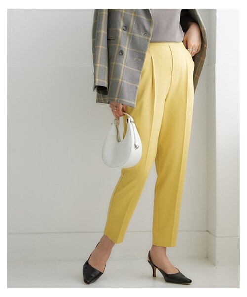nissen（ニッセン）の「【褒められシルエット】テーパードパンツ（パンツ・レディース・黒/イエロー/サックス/パープル/グリーン/オフベージュ/ピンク・S/M/L/LL）」の7枚目の写真