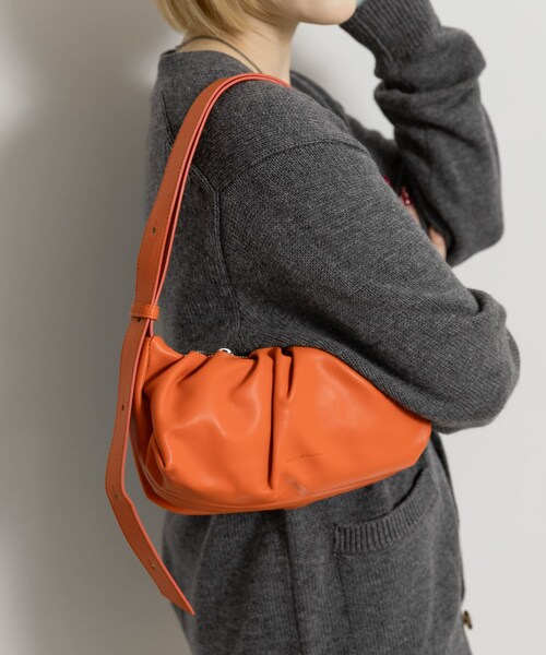THE GOODLAND MARKET（ザグッドランドマーケット）の「ALICE MARTHA　ERIN MINI（ショルダーバッグ・レディース・IVORY/BLACK/ORANGE/SILVER・Free）」の15枚目の写真