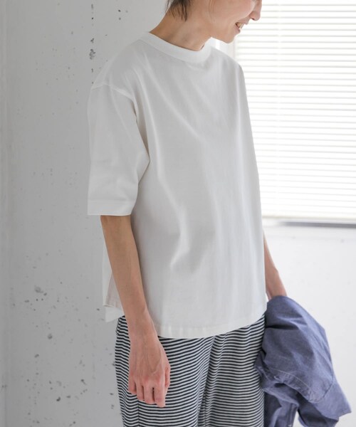 URBAN RESEARCH DOORS(アーバンリサーチドアーズ)の「FORK&SPOON ボトルネックショートスリーブTシャツ(Tシャツ/カットソー・レディース・OFF/NAVY/CAMEL/CRMxGRN/BLACK/TURQUOISE/BEGxBLK・1)」の14枚目の写真