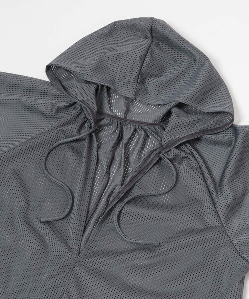 URBAN RESEARCH(アーバンリサーチ)の「Swim URBAN RESEARCH スイム メッシュチュニック(水着・メンズ・GRAY/WHITE・FREE)」の13枚目の写真