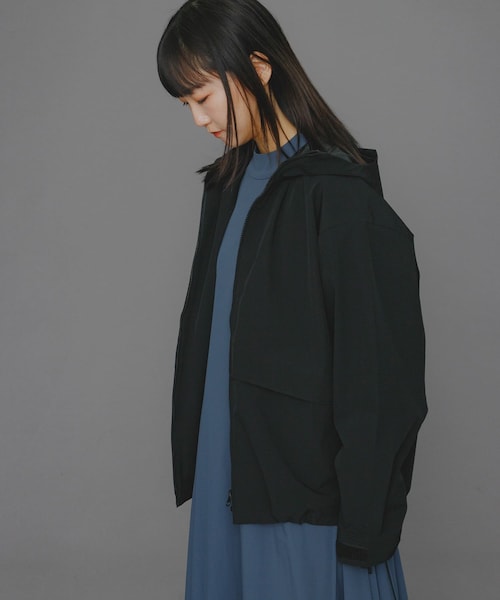 SENSE OF PLACE by URBAN RESEARCH(センスオブプレイスバイアーバンリサーチ)の「『ユニセックス』Uiscel 4WAYストレッチマウンテンパーカ(マウンテンパーカー・レディース・OLIVE/BLACK・M/L)」の1枚目の写真