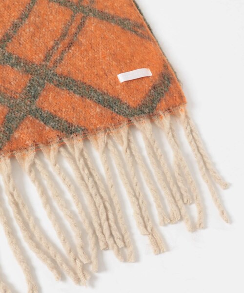 SENSE OF PLACE by URBAN RESEARCH（センスオブプレイスバイアーバンリサーチ）の「ラインチェックボリュームマフラー（マフラー・メンズ・RED/ORANGE・One）」の13枚目の写真