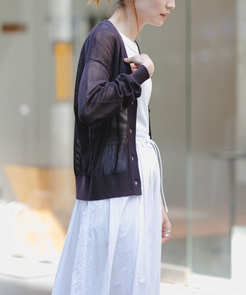 URBAN RESEARCH DOORS（アーバンリサーチドアーズ）の「FORK&SPOON　ペーパーニットカーディガン（カーディガン/ボレロ・レディース・IVORY/BROWN/BLUE・1）」の17枚目の写真
