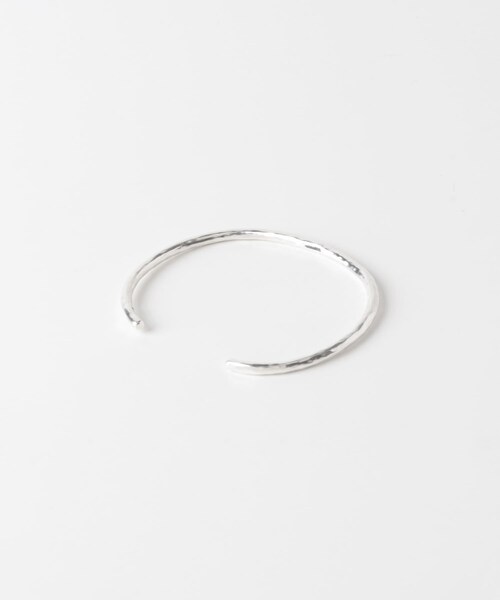 URBAN RESEARCH Sonny Label（アーバンリサーチサニーレーベル）の「MANANAS　Extrafine Bangle（ブレスレット・メンズ・SILVER・One）」の4枚目の写真