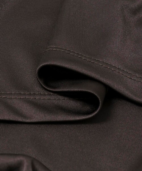 URBAN RESEARCH ROSSO（アーバンリサーチロッソ）の「トリアセ混ドレープネックカットソー（Tシャツ/カットソー・レディース・OFF WHITE/BROWN・Free）」の18枚目の写真