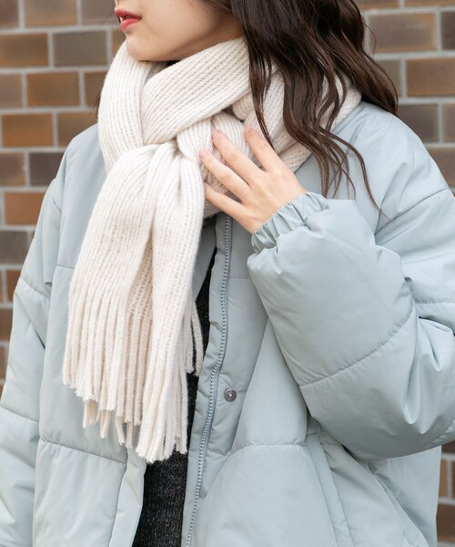 ITEMS URBANRESEARCH（アイテムズ アーバンリサーチ）の「グリッターソフトラッセルストール（マフラー・レディース・IVO/CHA/LVD・-）」の6枚目の写真