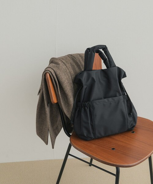 URBAN RESEARCH DOORS（アーバンリサーチドアーズ）の「ナイロンドロストトートバッグ（トートバッグ・レディース・KHAKI/BLACK・-）」の4枚目の写真