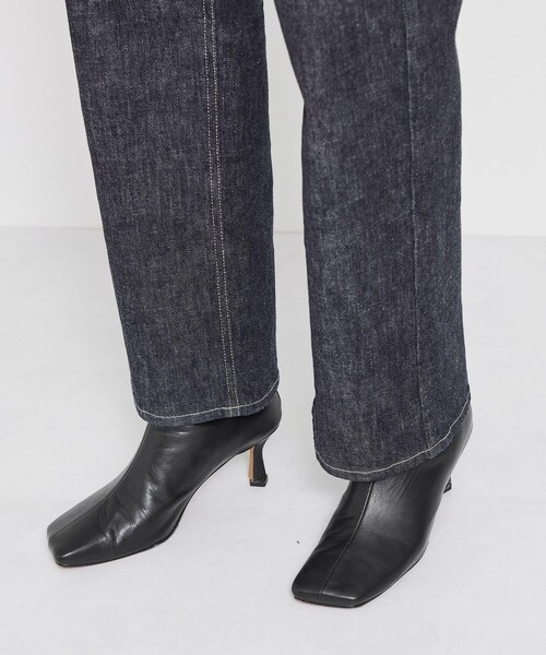 ROPE'(ロペ)の「ストレッチデニムストレートパンツ(デニムパンツ・レディース・ネイビー/ブルー・36/38/40)」の22枚目の写真