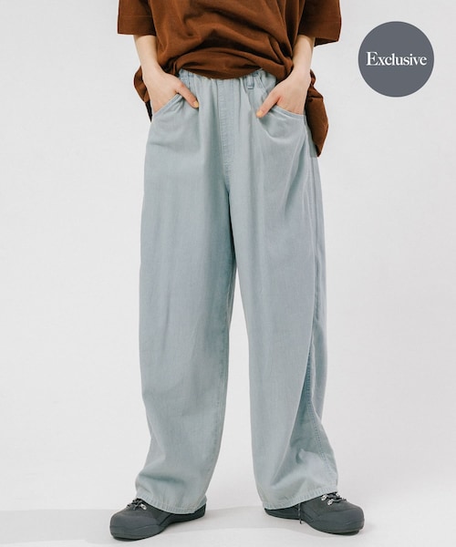 EKAL(エカル)の「『別注』Wrangler×EKAL ライトデニムリラックスバギーパンツ(デニムパンツ・レディース・USED/O.W・Free)」の1枚目の写真