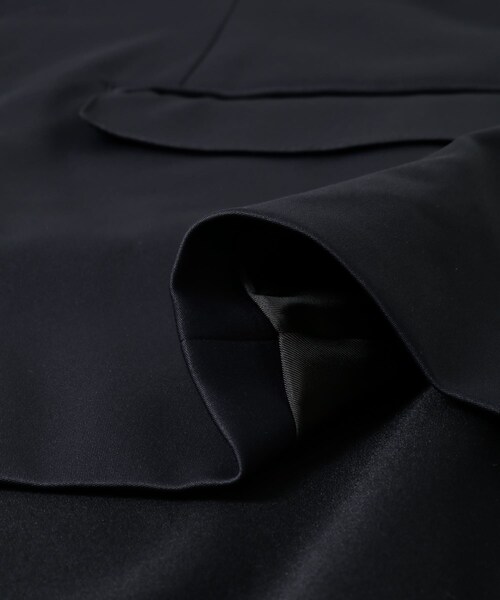 URBAN RESEARCH(アーバンリサーチ)の「RE:NAPES サテンジャケット(テーラードジャケット・メンズ・CHARCOAL/NAVY・M/L)」の21枚目の写真
