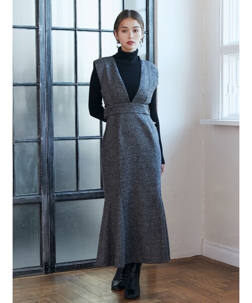 MURUA（ムルーア）の「サイドベルトマーメイドジャンパースカート（ジャンパースカート・レディース・グレー/ブラウン/ベージュ/ミックス/ダークミックス・1/2）」の17枚目の写真