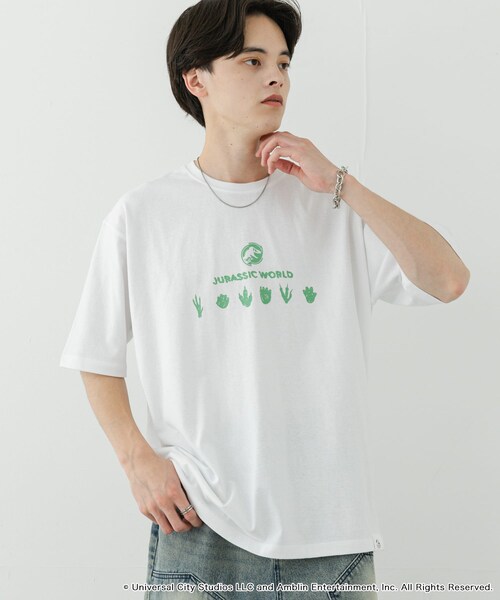 SENSE OF PLACE by URBAN RESEARCH(センスオブプレイスバイアーバンリサーチ)の「『別注』Jurassic World×SENSE OF PLACE T-SHIRTS/B(Tシャツ/カットソー・メンズ・WHITE/CHARCOAL/RED・M/L)」の7枚目の写真