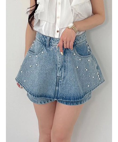 MERCURYDUO(マーキュリーデュオ)の「パールデニムショートパンツ(その他パンツ・レディース・ブルー/インディゴ・S/M)」の2枚目の写真