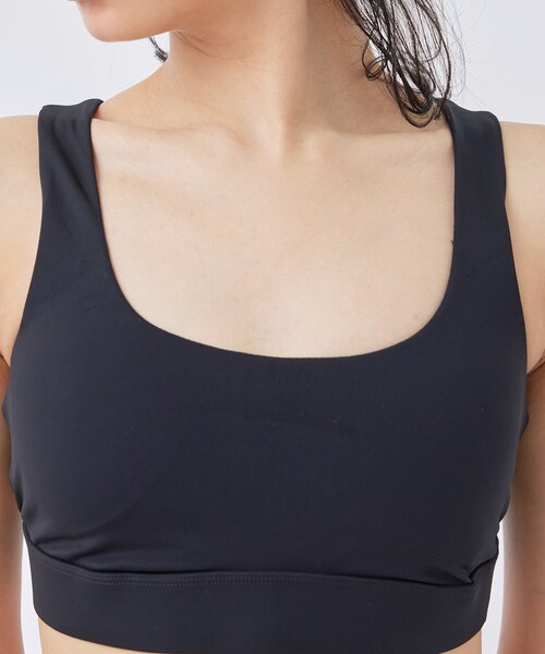 NERGY（ナージー）の「【VUORI】UV Stride Braブラトップ（ブラジャー・レディース・ブラック/ブルー系/オレンジ・S/XS）」の19枚目の写真
