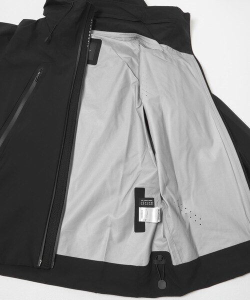 URBAN RESEARCH（アーバンリサーチ）の「Descente　CREAS（テーラードジャケット・メンズ・BK00・M/L/O）」の15枚目の写真