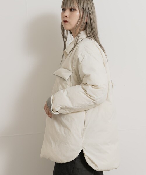 THE GOODLAND MARKET（ザグッドランドマーケット）の「KWD　LIGHT DOWN SHIRTS JACKET（その他アウター・レディース・Ivory/L.Yellow/Navy・FREE）」の14枚目の写真