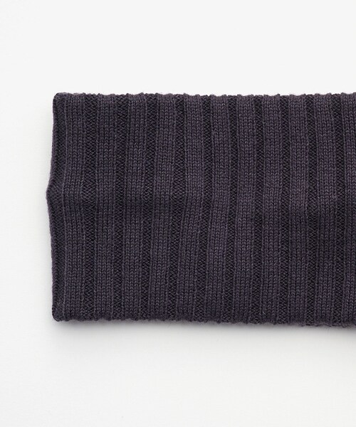 ADAM ET ROPE'(アダムエロペ)の「【J'aDoRe限定】【KIJIMA TAKAYUKI(キジマ タカユキ)】CASHMERE KNIT HEAD BAND&NECK WARMER(ヘアバンド・レディース・ブラック/チャコール・F)」の6枚目の写真