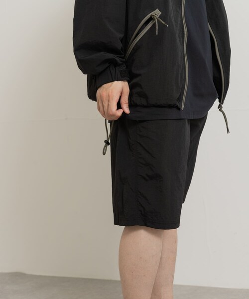 THE GOODLAND MARKET（ザグッドランドマーケット）の「Western Hydrodynamic　nylon shorts（その他パンツ・メンズ・BLACK/NAVY・M/L）」の7枚目の写真