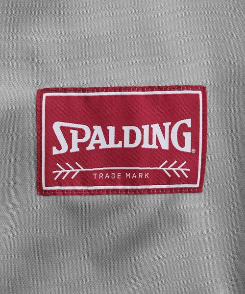 ADAM ET ROPE'(アダムエロペ)の「《別注》【SPALDING/スポルディング】TRACK JACKET / UNISEX(その他アウター・メンズ・ブラック/グレー・L/M/S)」の12枚目の写真