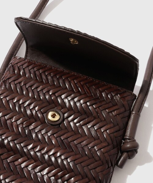 ADAM ET ROPE'(アダムエロペ)の「【Anthology paris/アンソロジー パリ】Leather Mesh Shoulder Bag(ショルダーバッグ・メンズ・ブラック/ダークブラウン・F)」の7枚目の写真