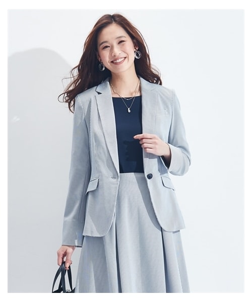 nissen（ニッセン）の「【レディーススーツ】吸汗速乾ストレッチコードレーンセットアップスーツ（上下別売）（スーツスカート・レディース・テーラード:ネイビー×オフホワイトストラ/テーラード:ネイビー系/ノーカラー:ネイビー×オフホワイトストラ/ノーカラー:ネイビー系/セミワイドパンツ:ネイビー系/ブラウス:ネイビー×オフホワイトストライ/ブラウス:ネイビー系/ロングフレアSK:ネイビー×オフホワイト/ロングフレアSK:ネイビー系/タックフレアSK:ネイビー×オフホワイト/テーパードパンツ:ネイビー系・M/M(新サイズ)）」の10枚目の写真