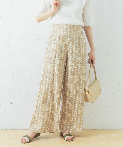 URBAN RESEARCH ROSSO（アーバンリサーチロッソ）の「リーフプリントワイドパンツ（その他パンツ・レディース・P/BEIGE/BEIGE・36/38）」の3枚目の写真