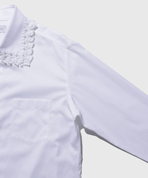 ADAM ET ROPE'（アダムエロペ）の「【LIBRIO MENDONCA/リブリオ メンドンサ】CROCHET COLLOR SHIRT（シャツ/ブラウス・メンズ・ホワイト・L/M）」の6枚目の写真