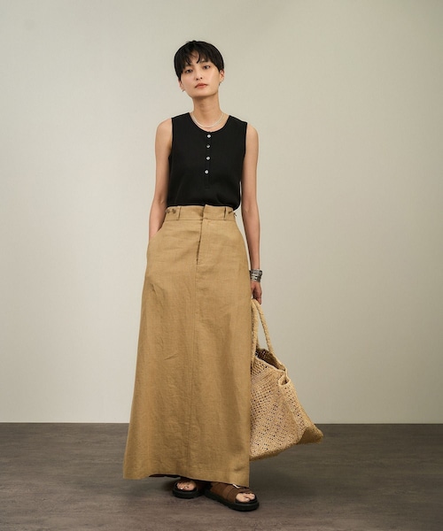 ADAM ET ROPE'（アダムエロペ）の「【WEB限定】プリマベールリブヘンリーネックノースリーブプルオーバー［UVケア・洗える］（タンクトップ・レディース・ブラック/チャコール/オフホワイト・F）」の5枚目の写真