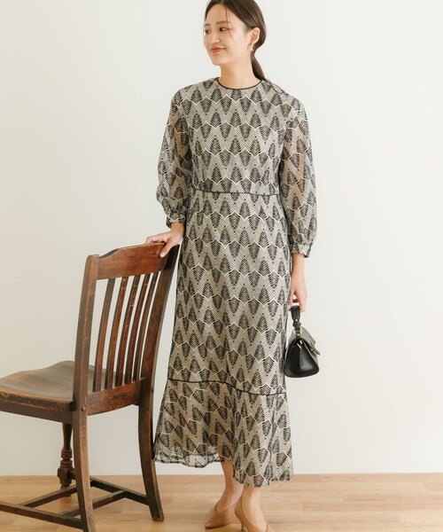 LA MAISON リーフレースペプラムワンピース 