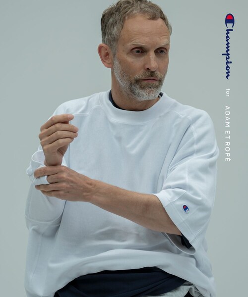 ADAM ET ROPE'(アダムエロペ)の「《別注》【Champion/チャンピオン】REVERSE WEAVE TEE(Tシャツ/カットソー・メンズ・ブラック/ライトグレー/ホワイト/ネイビー・L/M/S/XL)」の16枚目の写真