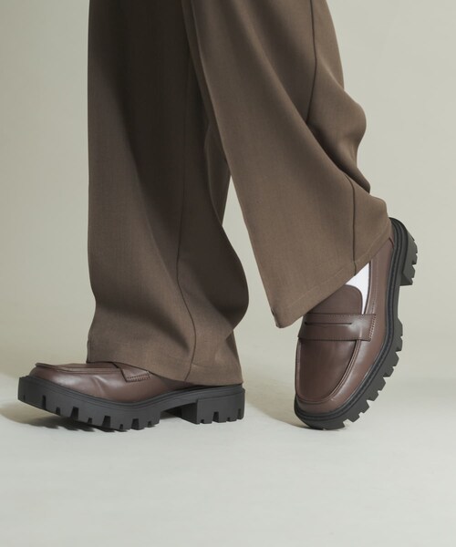 SENSE OF PLACE by URBAN RESEARCH(センスオブプレイスバイアーバンリサーチ)の「トラックソールコインローファー(ローファー・メンズ・BLACK/BROWN・26/27/28)」の20枚目の写真