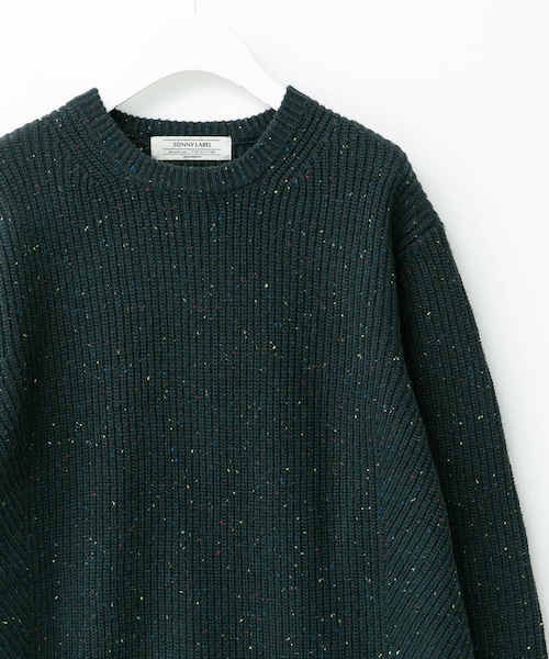 URBAN RESEARCH Sonny Label（アーバンリサーチサニーレーベル）の「ウォッシャブルウール混クルーネックニット（ニット/セーター・メンズ・アイボリー/グリーン/ダークブラウン/グレー/ブラック・M/L/XL）」の5枚目の写真