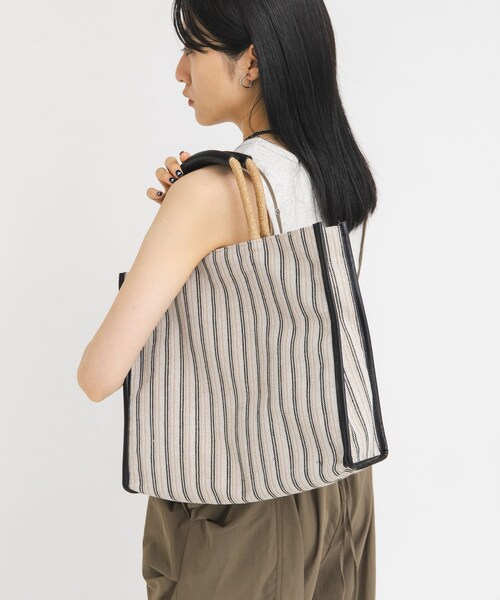 KBF（ケイビーエフ）の「スクエアヘンプBAG（トートバッグ・レディース・IVORY/BLACK・One）」の12枚目の写真