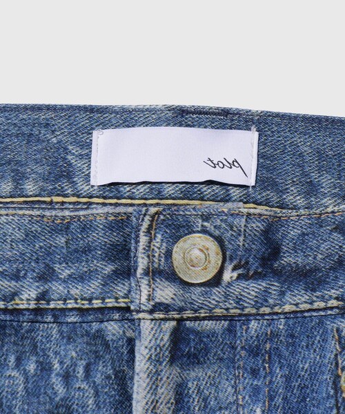 ADAM ET ROPE'(アダムエロペ)の「【TOLQ/トルク】GradationPrintedDenimPants Cargo Shorts(カーゴパンツ・メンズ・グリーン系・2/3)」の8枚目の写真