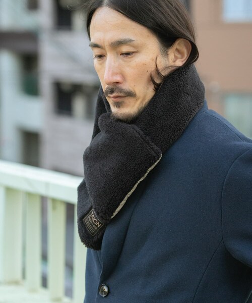 ITEMS URBANRESEARCH（アイテムズ アーバンリサーチ）の「TAION　Reversible Down Scarf（マフラー・メンズ・BLK/G.BEIGE/D.OLIVE/D.NAVY/PAINT CAMO・-0）」の15枚目の写真