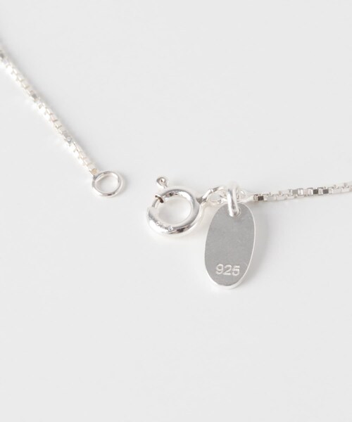 URBAN RESEARCH（アーバンリサーチ）の「decor『デコール』　Drop necklace（ネックレス・レディース・Silver・-）」の7枚目の写真