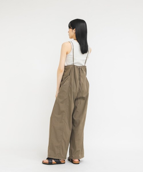 KBF（ケイビーエフ）の「ポケットディティールキャミサロペット（つなぎ/オールインワン・レディース・BLACK/BROWN/BEIGE・One）」の19枚目の写真