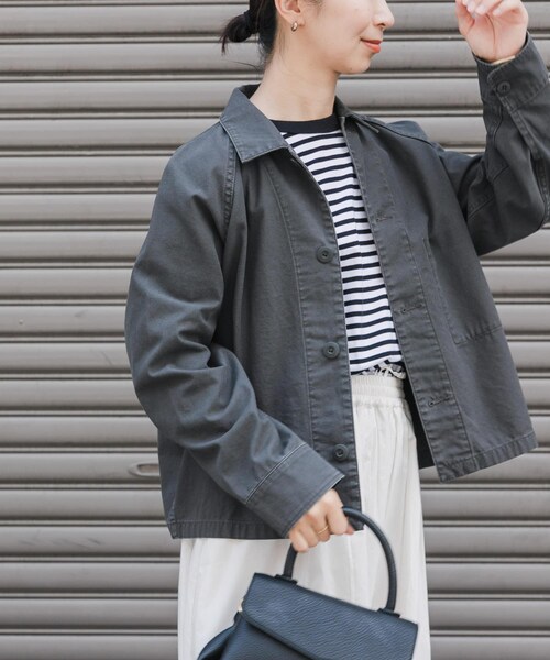 URBAN RESEARCH DOORS（アーバンリサーチドアーズ）の「FORK&SPOON　ミリタリージャケット（ミリタリージャケット・レディース・CHARCOAL/KHAKI・1）」の10枚目の写真