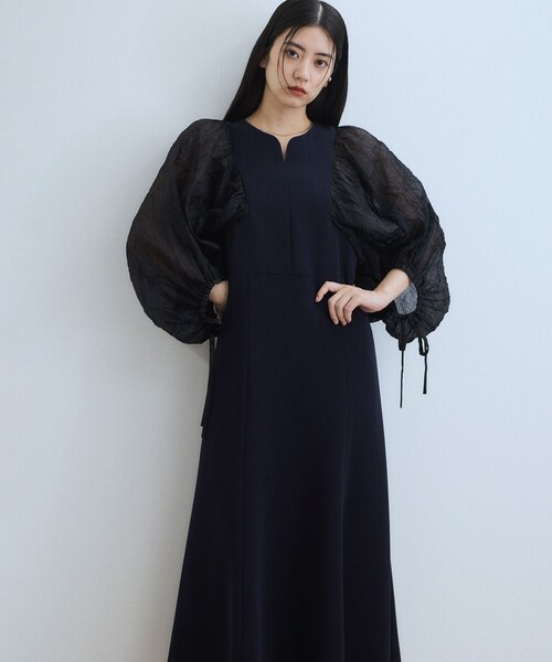 ADAM ET ROPE'（アダムエロペ）の「シアースリーブコンビドレス（ドレス・レディース・ブラック/ブラック系/ネイビー系・36/38）」の5枚目の写真