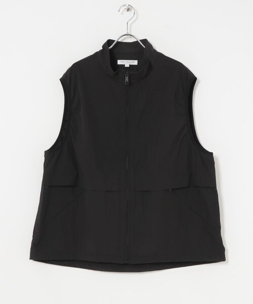 URBAN RESEARCH(アーバンリサーチ)の「『UR TECH』ナイロンベスト(テーラードジャケット・メンズ・BLACK/BLUE/GRAY・M/L)」の17枚目の写真